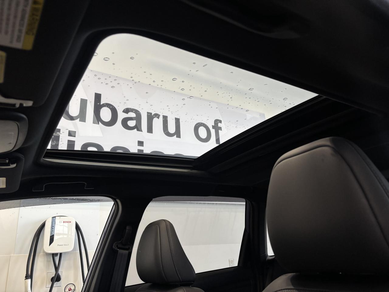 2025 Subaru Forester LIMITED   DEALER DEMO   CLEAN CARFAX  NAVI SUNROOF Photo