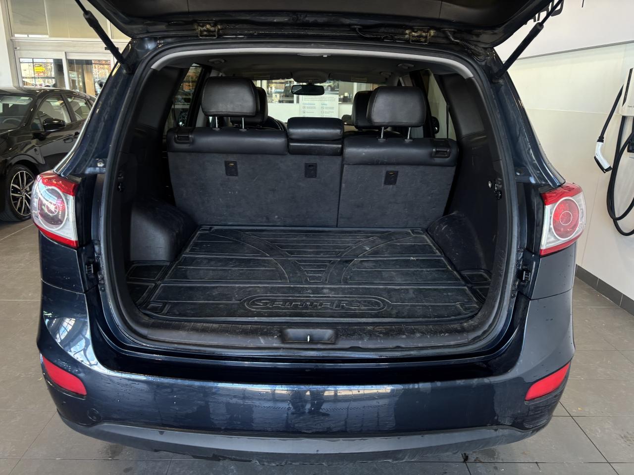 2010 Hyundai Santa Fe LIMITED   CLEAN CARFAX  SOLD ASIS LEATHER  SUNROOF Photo