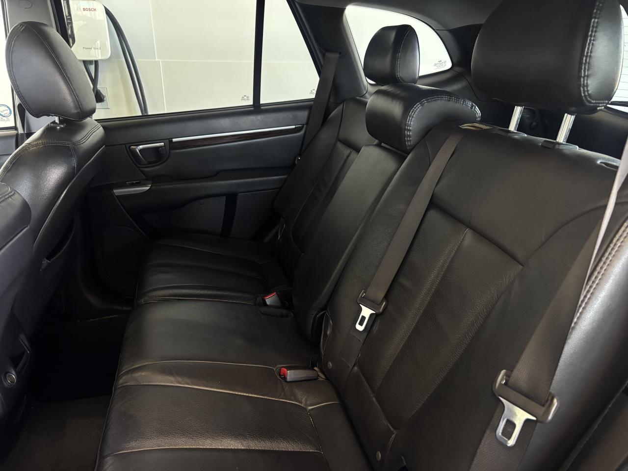 2010 Hyundai Santa Fe LIMITED   CLEAN CARFAX  SOLD ASIS LEATHER  SUNROOF Photo