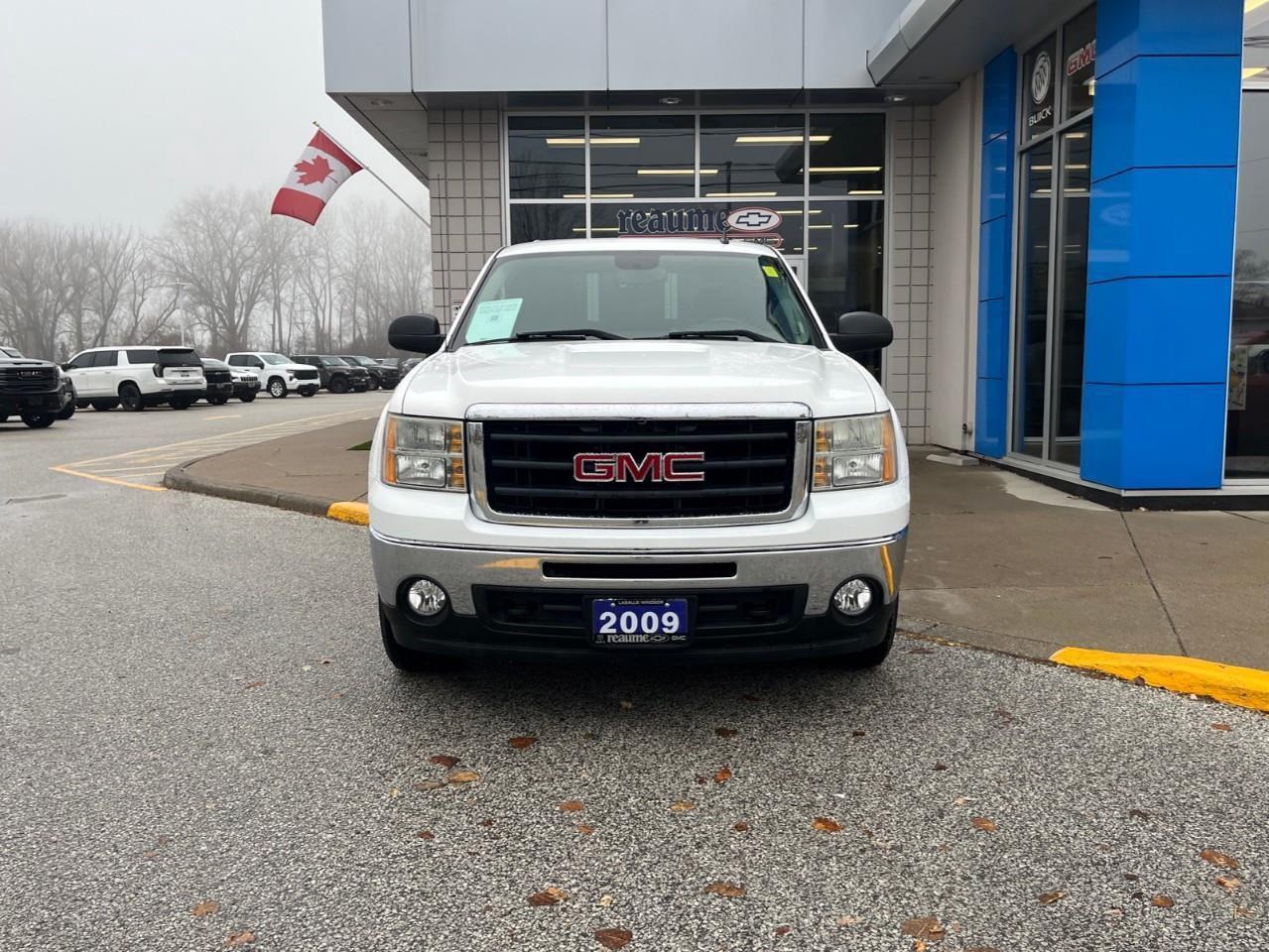 2009 GMC Sierra 1500 SLE 4WD CREW CAB TIME CAPSULE Photo