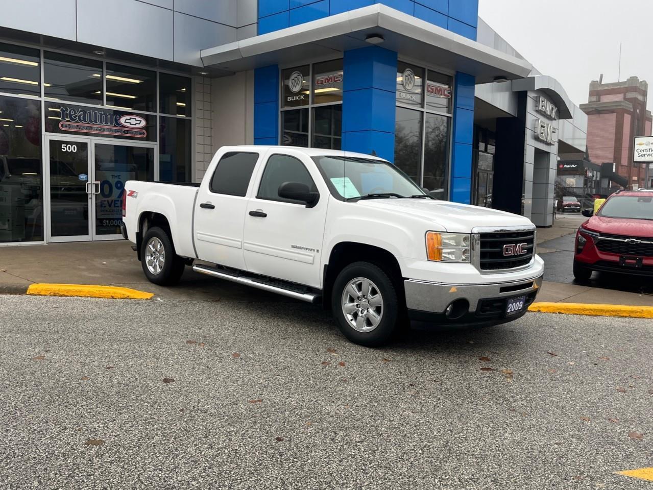 2009 GMC Sierra 1500 SLE 4WD CREW CAB TIME CAPSULE Photo2