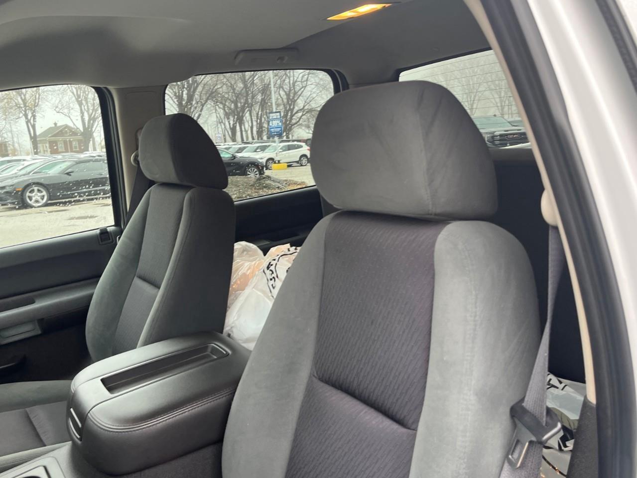 2009 GMC Sierra 1500 SLE 4WD CREW CAB TIME CAPSULE Photo