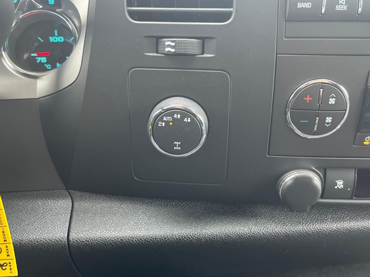 2009 GMC Sierra 1500 SLE 4WD CREW CAB TIME CAPSULE Photo