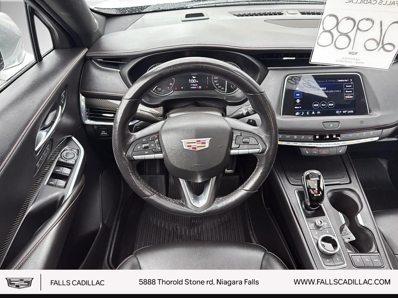 2021 Cadillac XT4 Sport PANO ROOF,NAV,20'S Photo