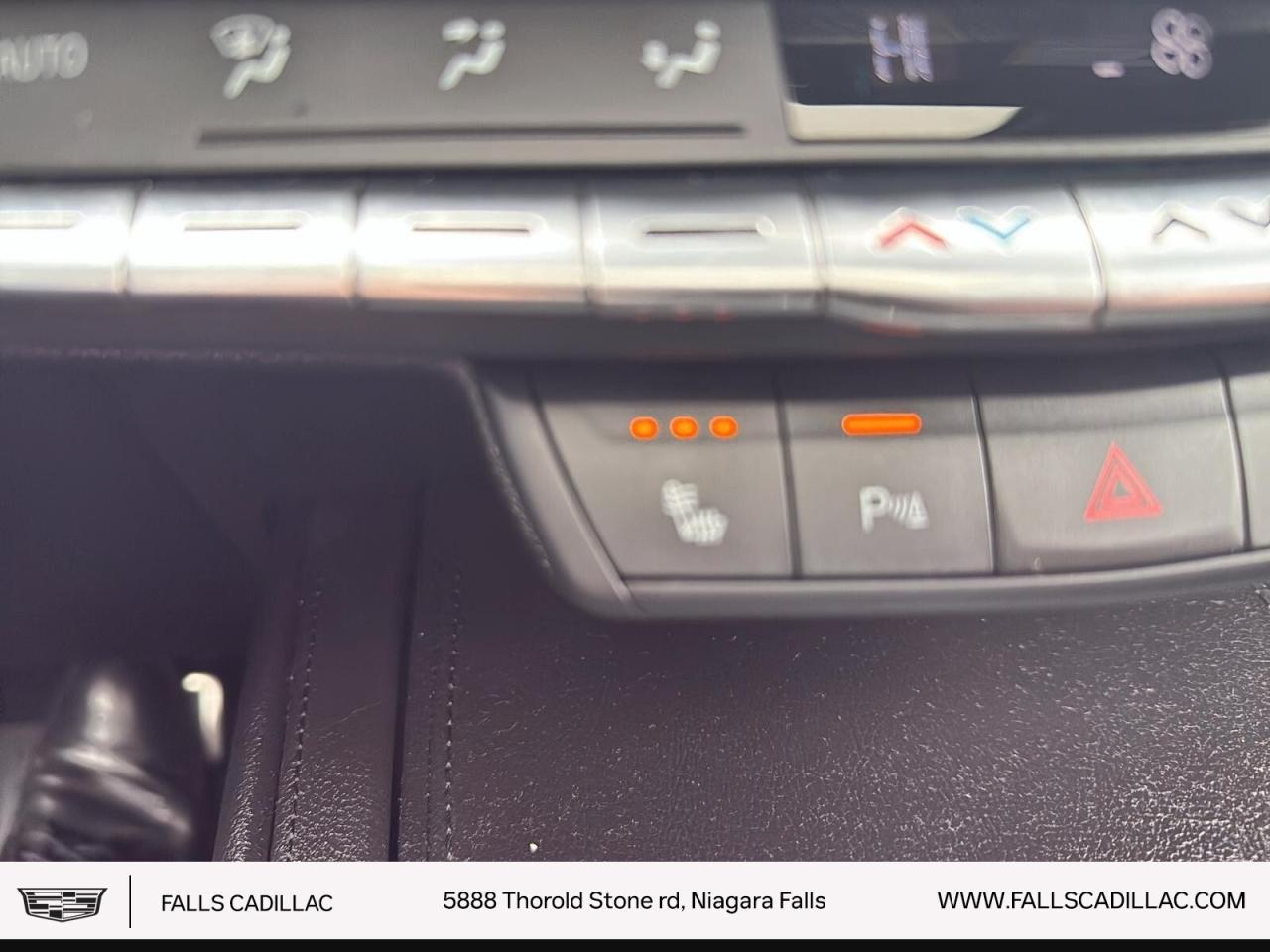 2021 Cadillac XT4 Sport PANO ROOF,NAV,20'S Photo