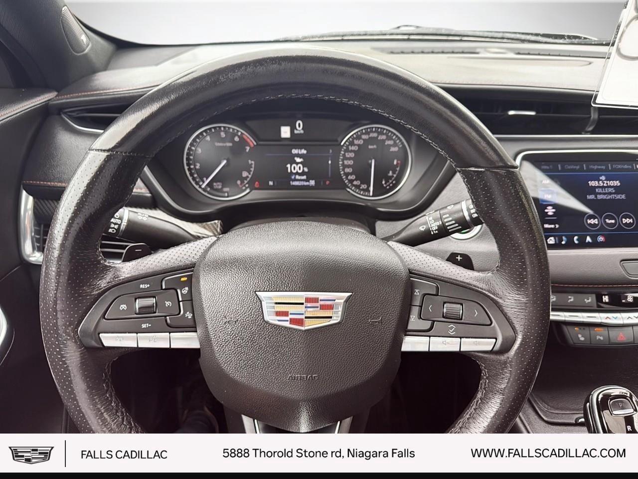 2021 Cadillac XT4 Sport PANO ROOF,NAV,20'S Photo