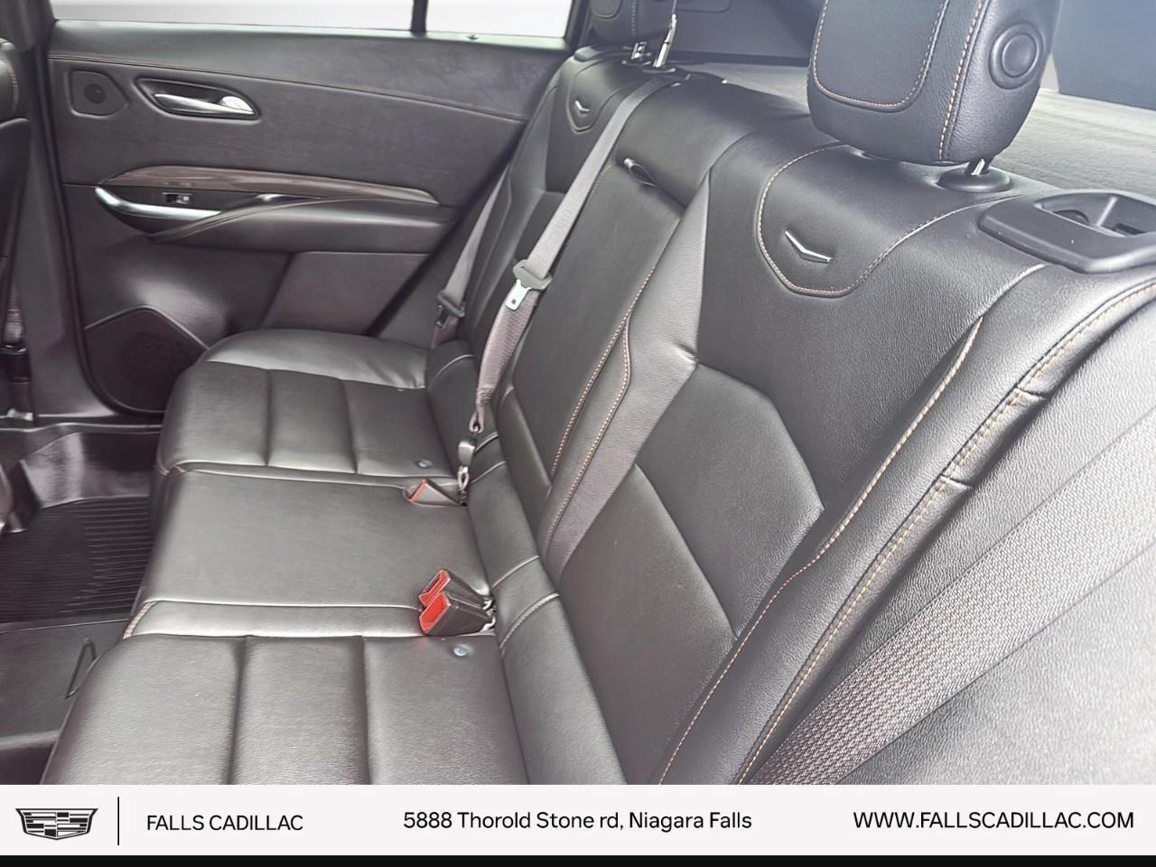 2021 Cadillac XT4 Sport PANO ROOF,NAV,20'S Photo