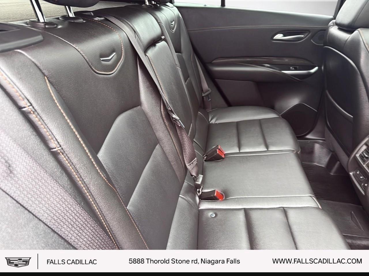 2021 Cadillac XT4 Sport PANO ROOF,NAV,20'S Photo