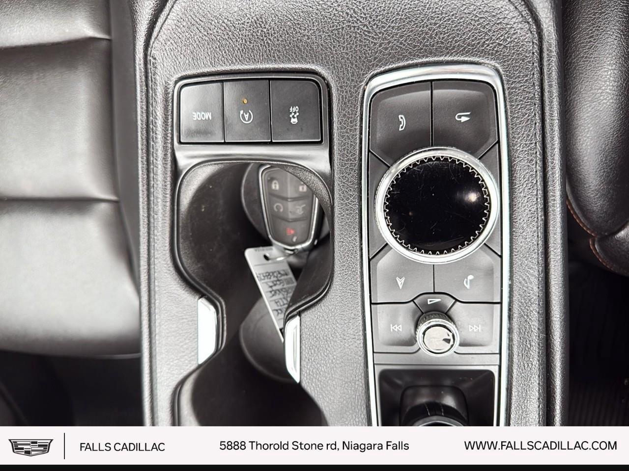 2021 Cadillac XT4 Sport PANO ROOF,NAV,20'S Photo