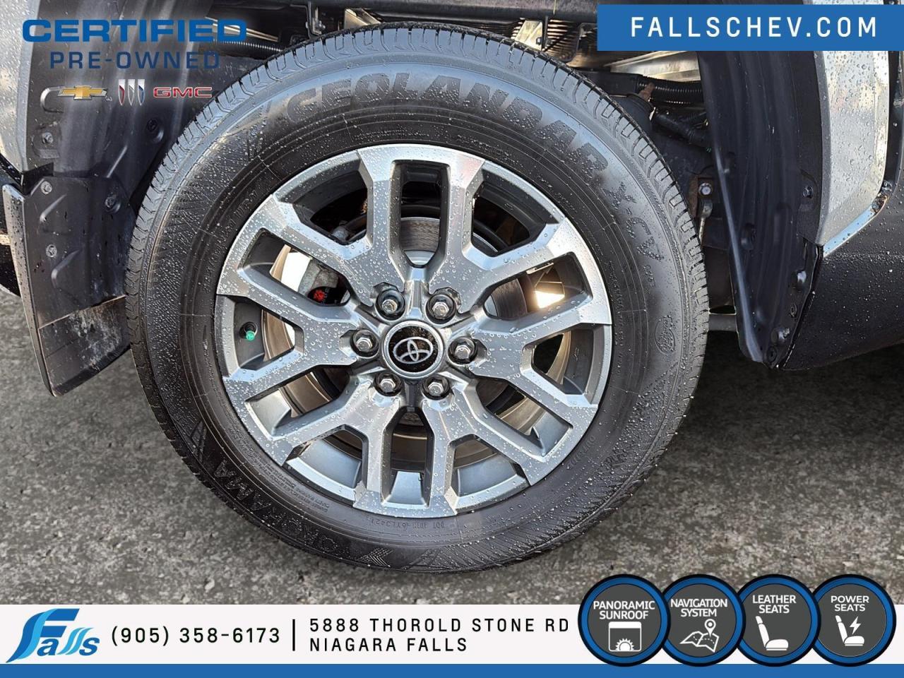 2022 Toyota Tundra Platinum PLATINUM,1794,PANO ROOF,LEATHER Photo