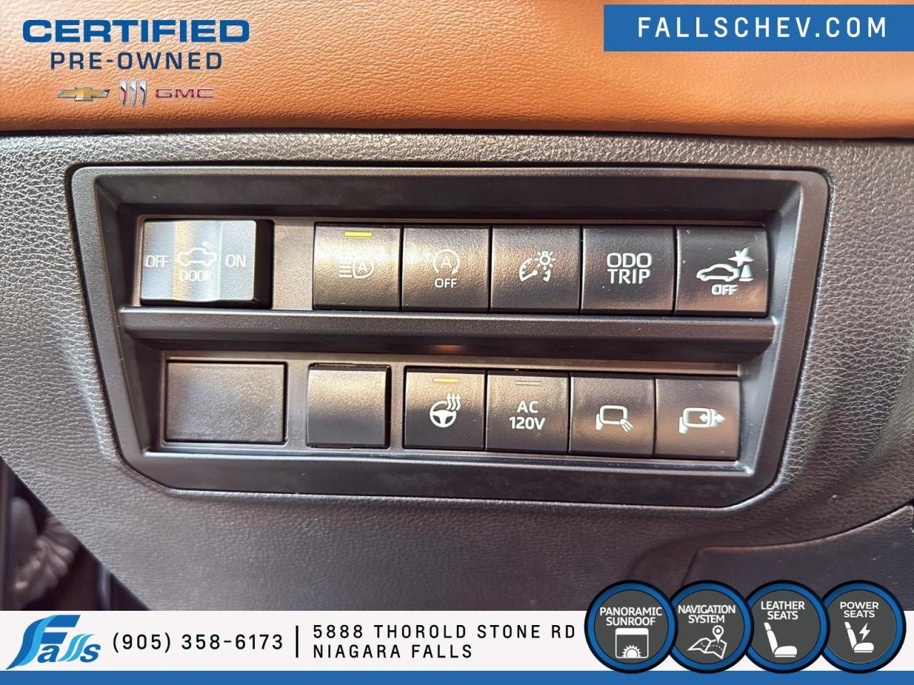 2022 Toyota Tundra Platinum PLATINUM,1794,PANO ROOF,LEATHER Photo