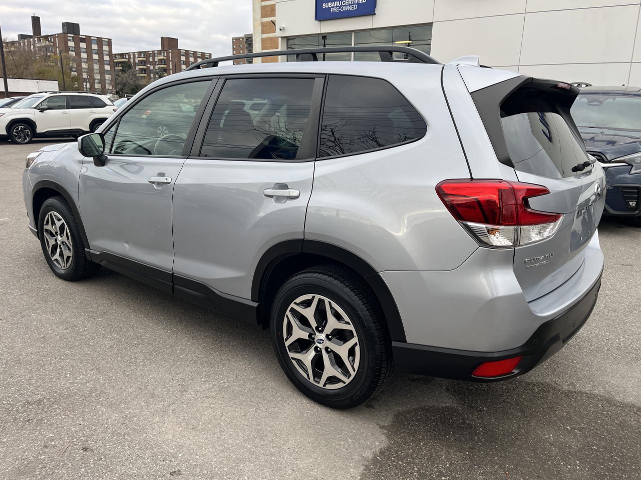 2022 Subaru Forester Convenience CVT, FROM 3.99% FINANCING AVAILABLE Photo