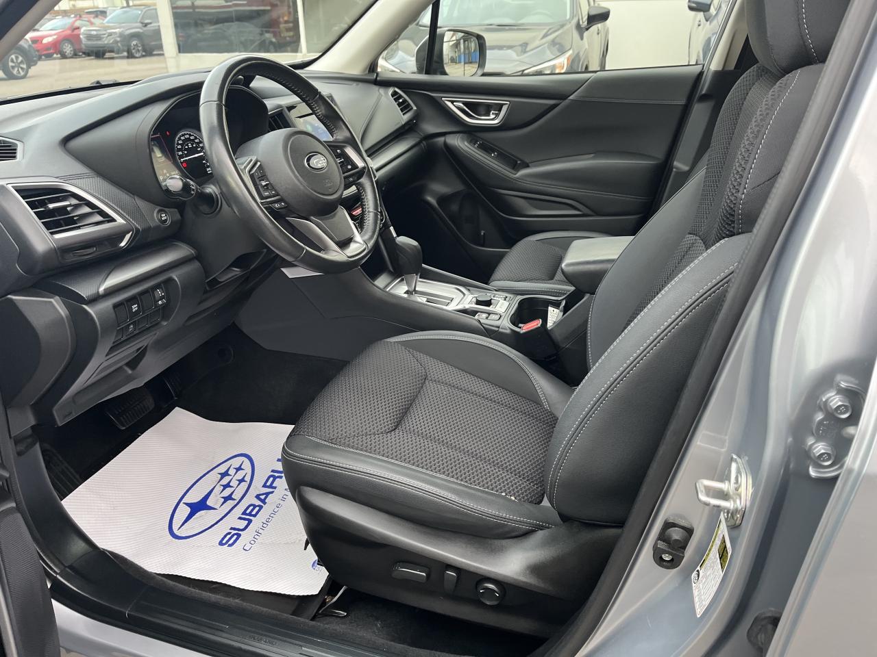 2022 Subaru Forester Convenience CVT, FROM 3.99% FINANCING AVAILABLE Photo
