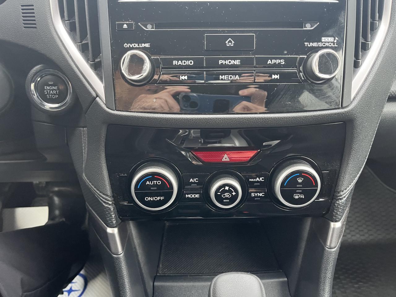 2022 Subaru Forester Convenience CVT, FROM 3.99% FINANCING AVAILABLE Photo