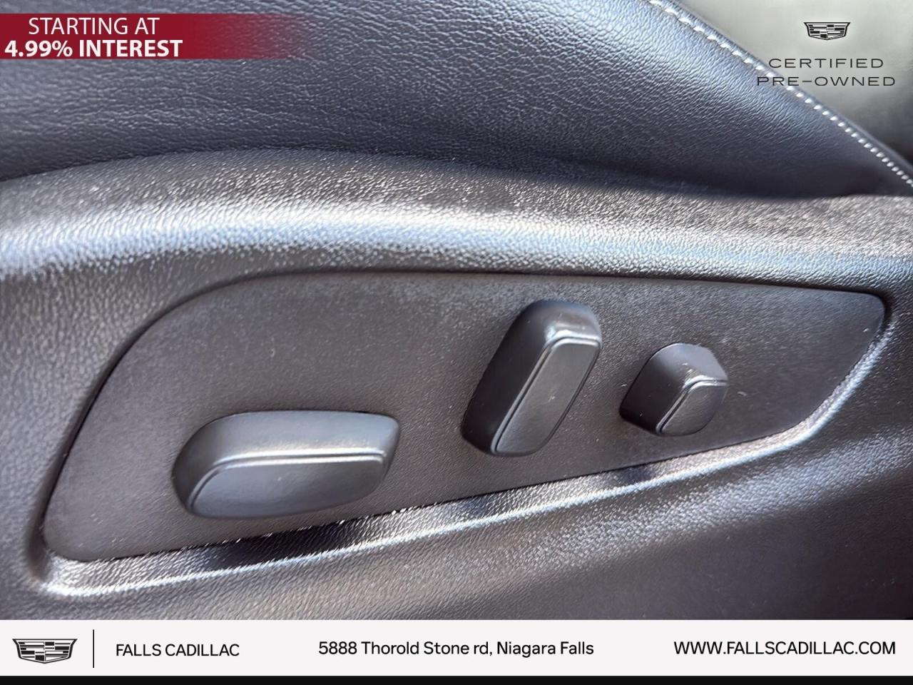 2024 Cadillac XT4 Luxury LUXURY,AWD,LEATHER,H.SEATS,P.LIFT Photo