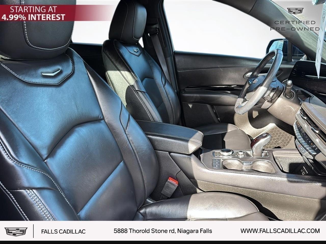 2024 Cadillac XT4 Luxury LUXURY,AWD,LEATHER,H.SEATS,P.LIFT Photo