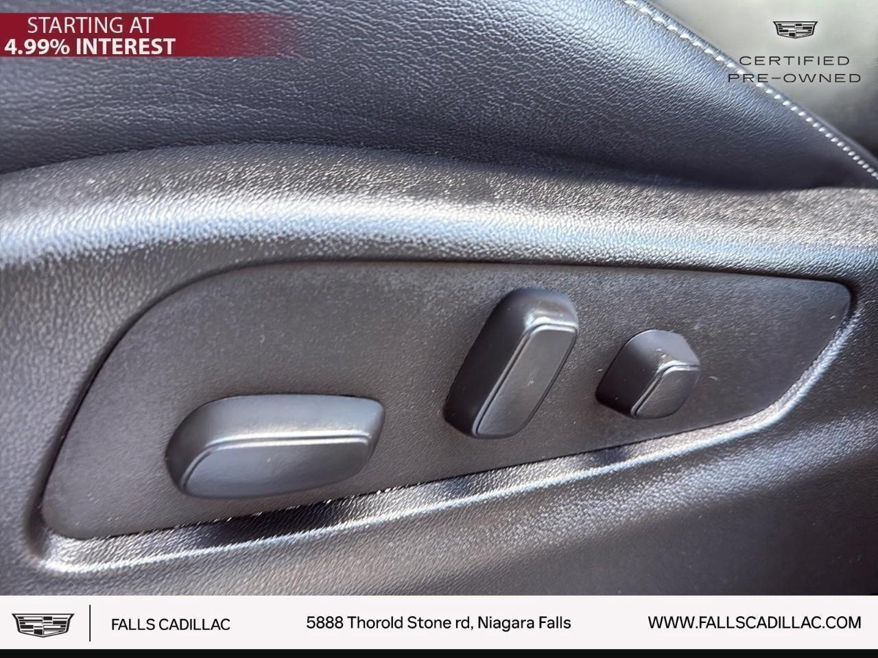 2024 Cadillac XT4 Luxury LUXURY,AWD,LEATHER,H.SEATS,P.LIFT Photo