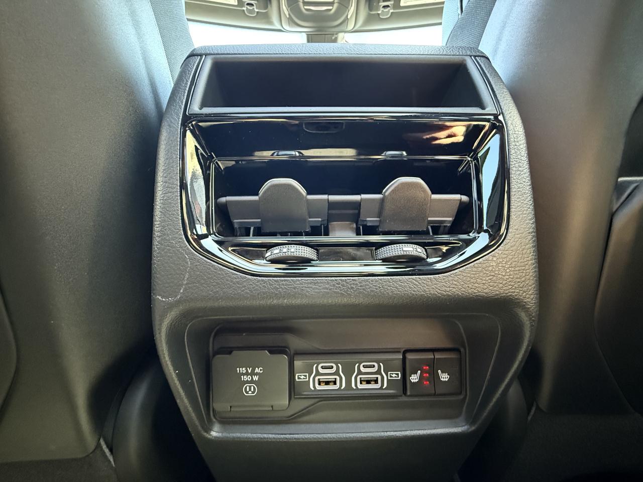 2025 Jeep Grand Cherokee Limited 4X4 - Demo Vehicle!  New rates! Photo