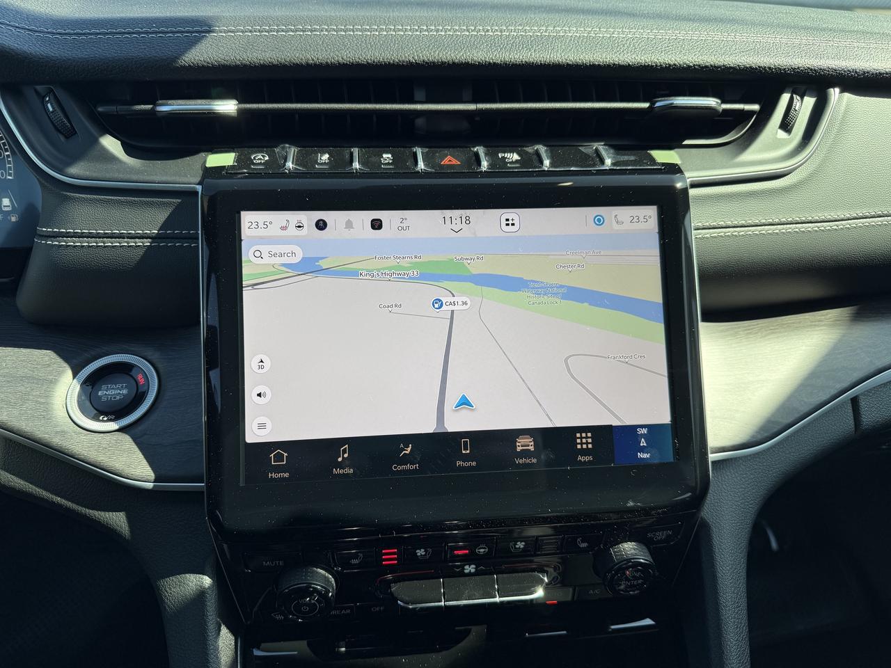 2025 Jeep Grand Cherokee Limited 4X4 - Demo Vehicle!  New rates! Photo