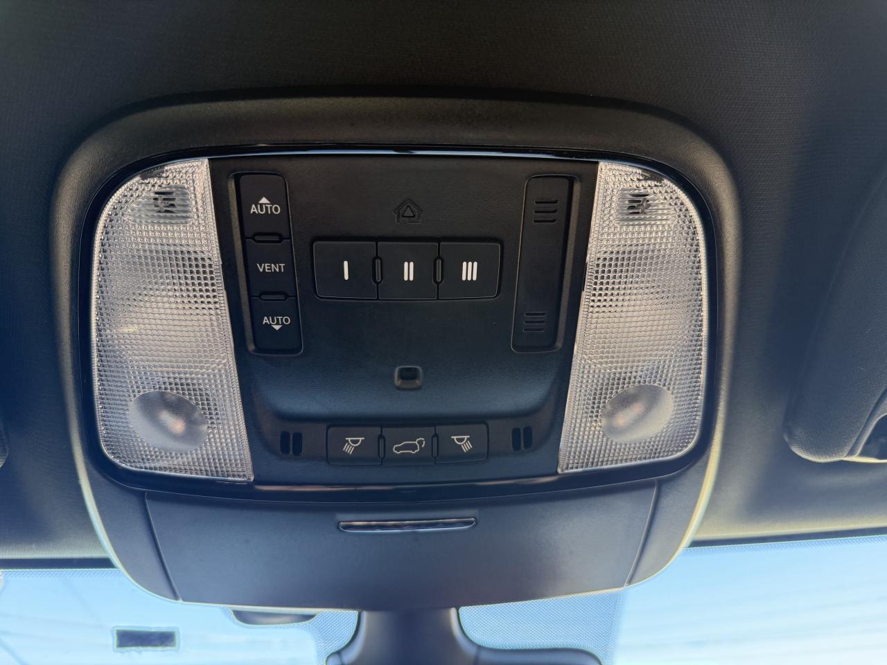 2022 Dodge Durango GT AWD - Sunroof - Lifetime Rust Warranty! Photo