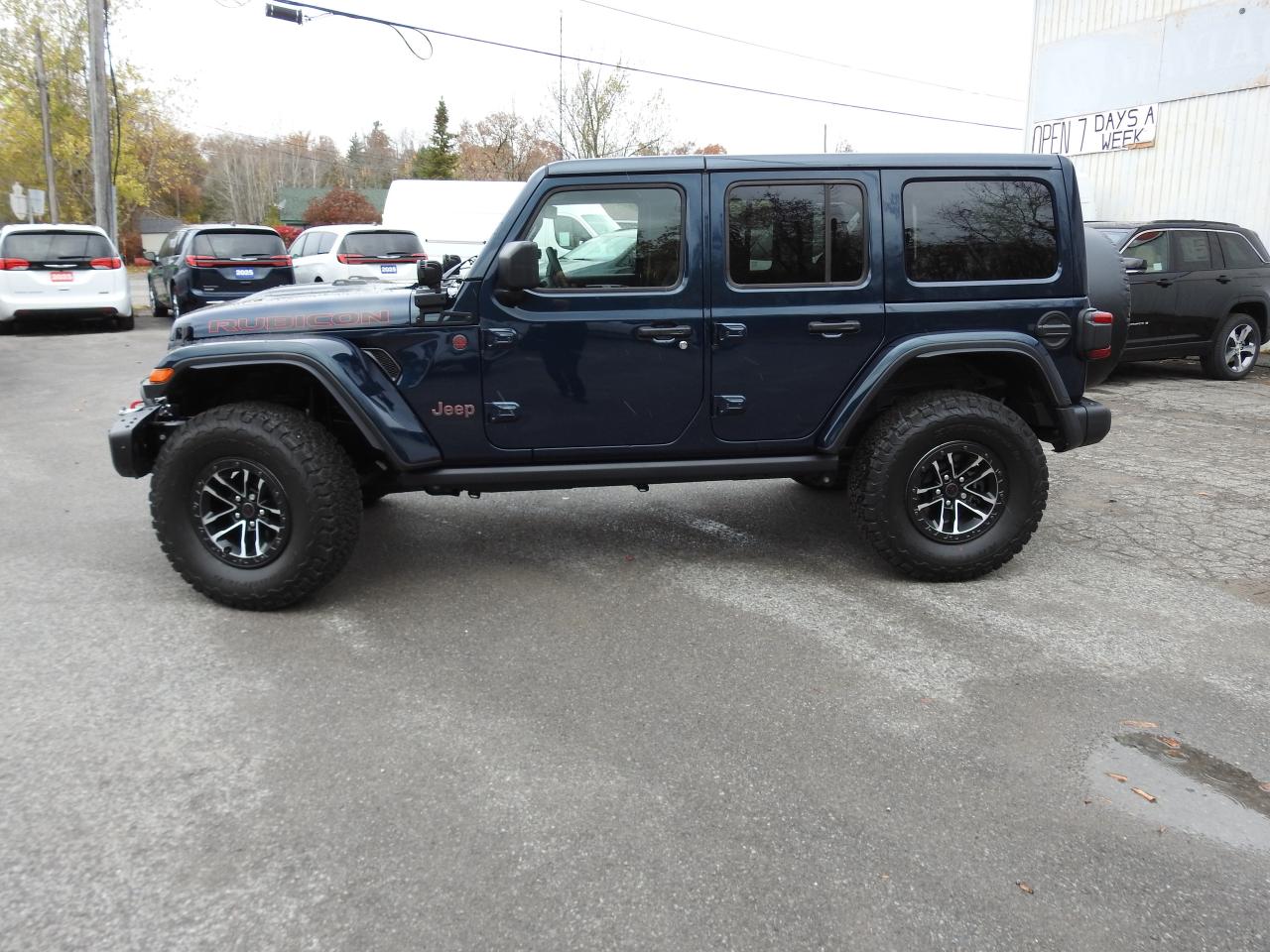 2025 Jeep Wrangler Rubicon X 4 Door 4x4 - DEMO - 0% UP TO 72 MONTHS Photo
