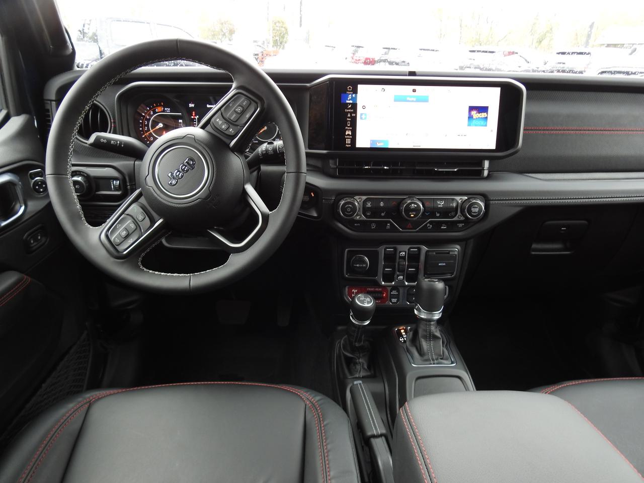 2025 Jeep Wrangler Rubicon X 4 Door 4x4 - DEMO - 0% UP TO 72 MONTHS Photo