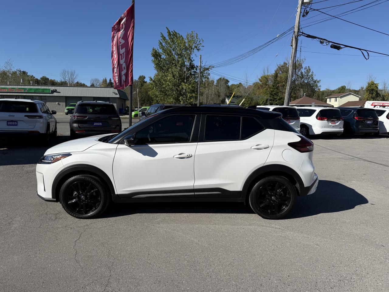 2024 Nissan Kicks SR FWD - Remote Start - Heated Seats Photo