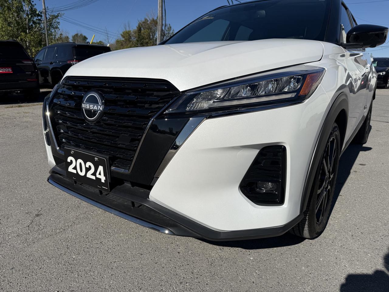 2024 Nissan Kicks SR FWD - Remote Start - Heated Seats Photo