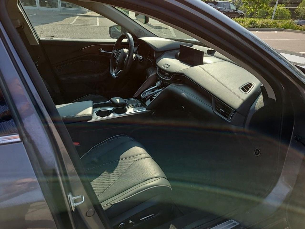 2021 Acura TLX Platinum Elite SH-AWD Sedan (TOP LINE MODEL!!!) Photo