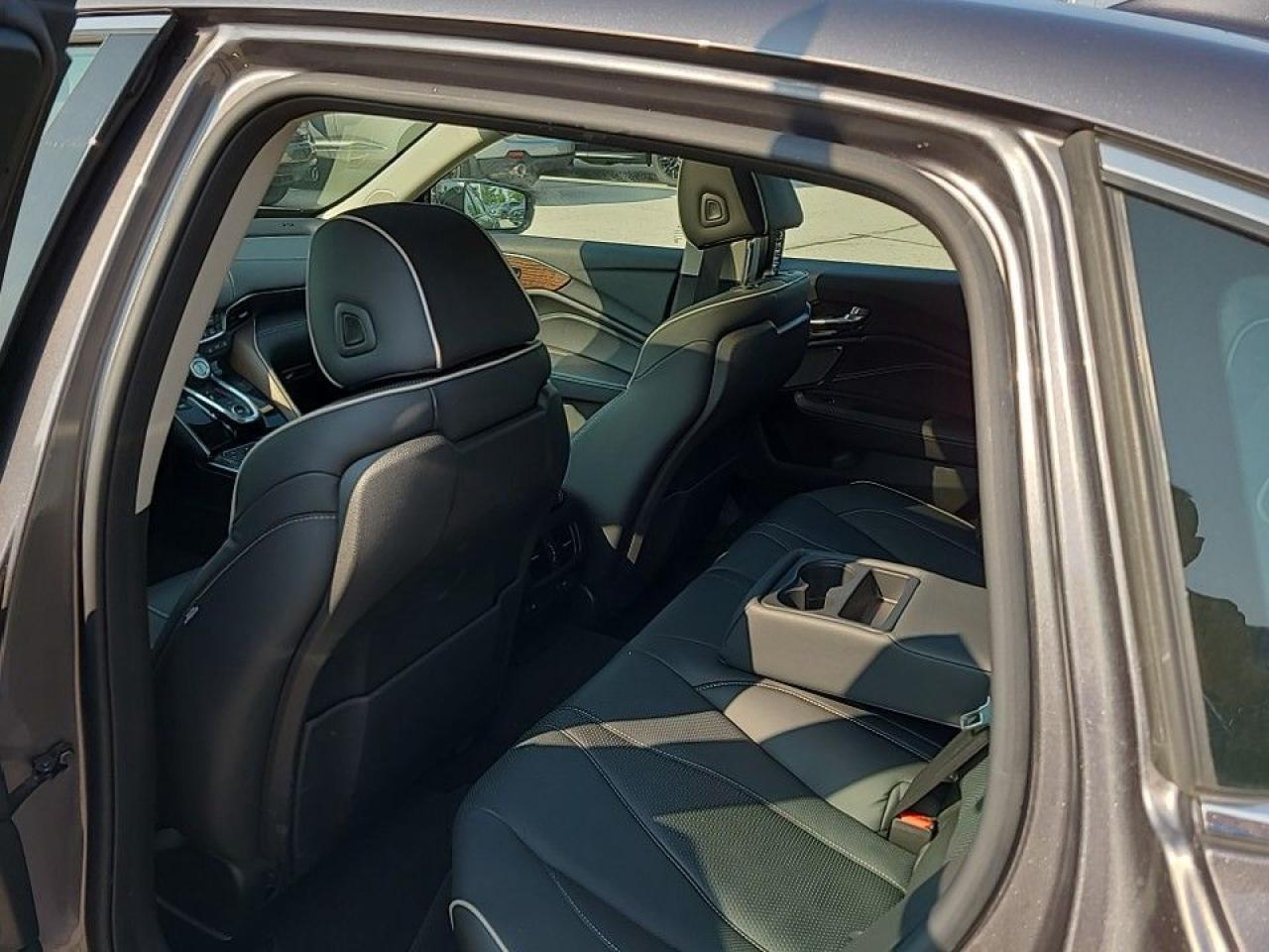 2021 Acura TLX Platinum Elite SH-AWD Sedan (TOP LINE MODEL!!!) Photo