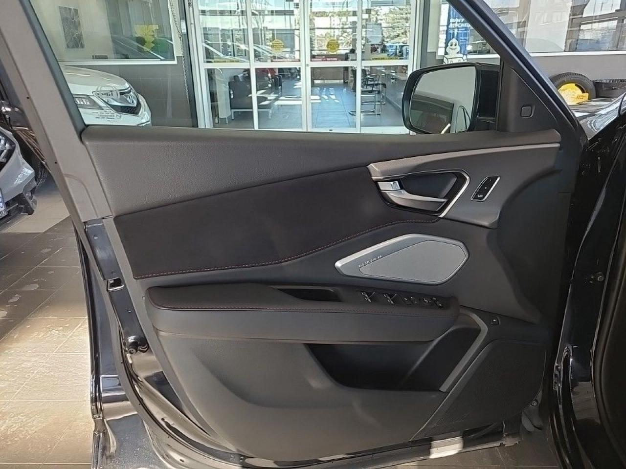 2024 Acura RDX A-Spec AWD (LOW LOW MILEAGE!! 7 YEAR 160K WARR) Photo