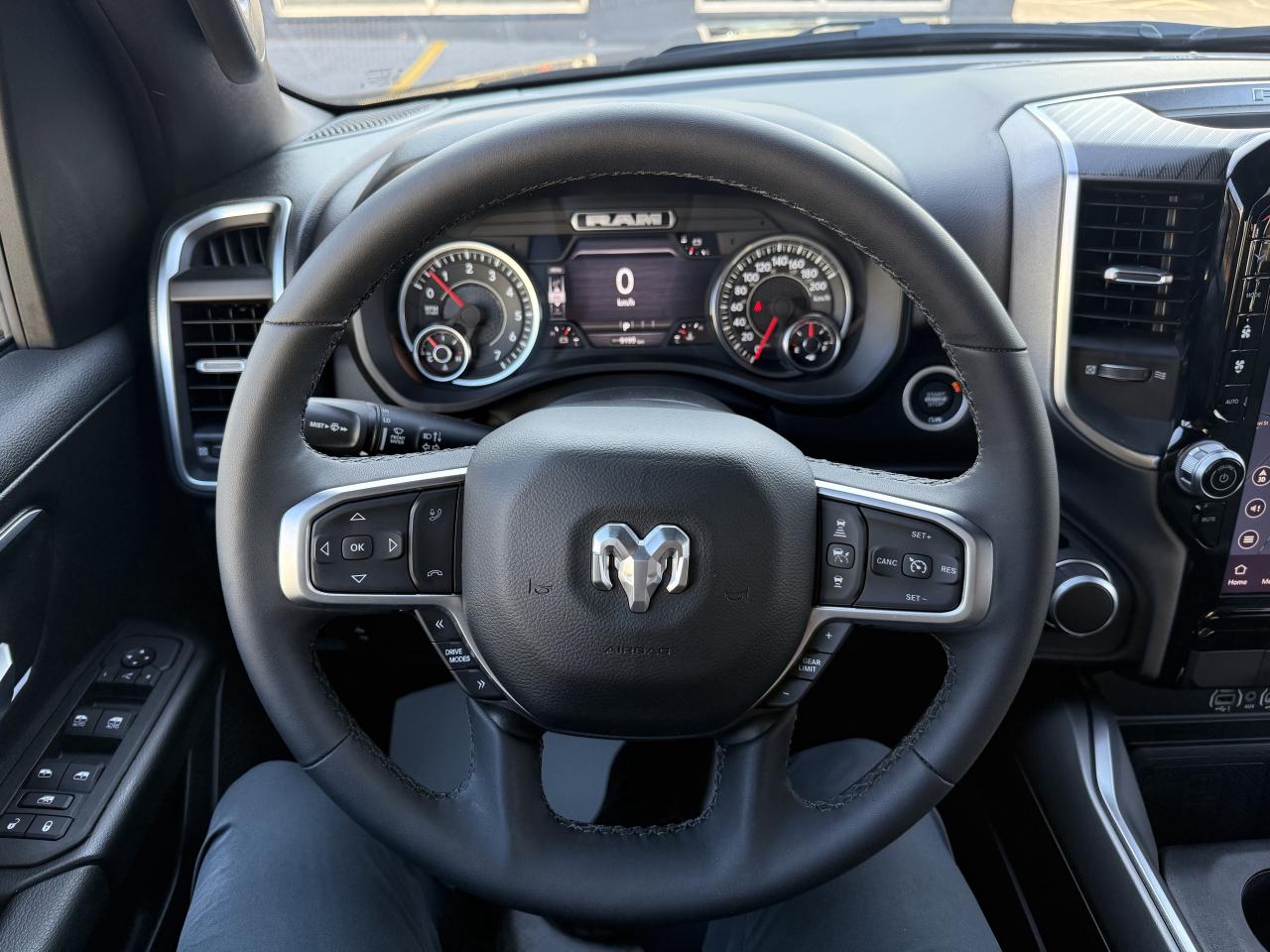 2025 RAM 1500 Big Horn 4x4 Crew - Demo: Qualifies for new rates! Photo