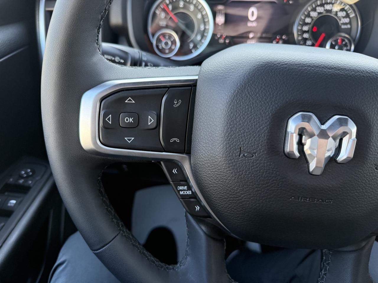 2025 RAM 1500 Big Horn 4x4 Crew - Demo: Qualifies for new rates! Photo