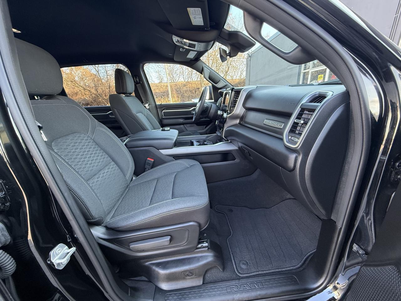 2025 RAM 1500 Big Horn 4x4 Crew - Demo: Qualifies for new rates! Photo