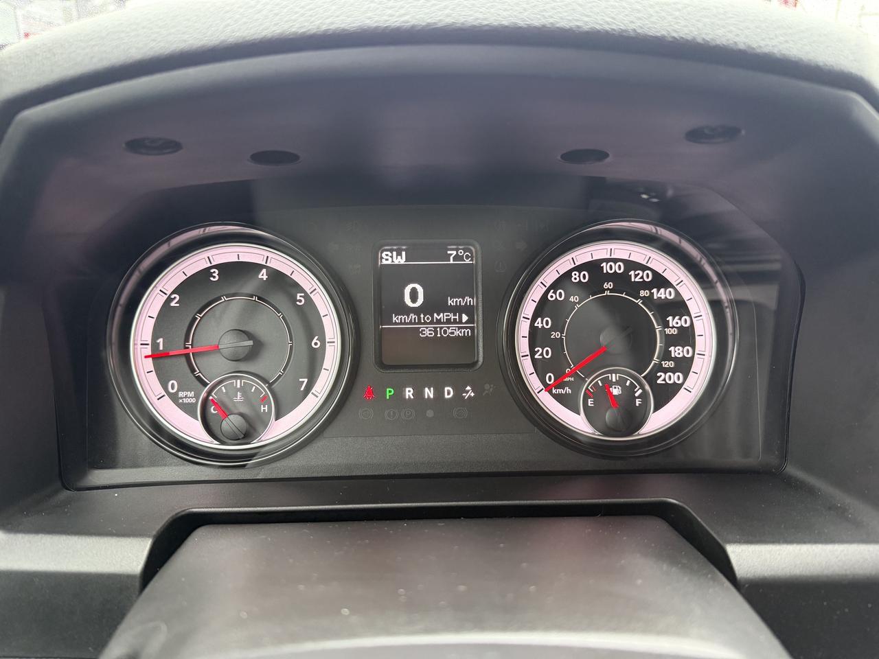 2023 RAM 1500 Classic Express 4x4 Crew Cab - Extended Warranty! Photo