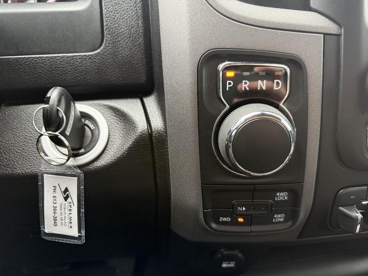 2023 RAM 1500 Classic Express 4x4 Crew Cab - Extended Warranty! Photo