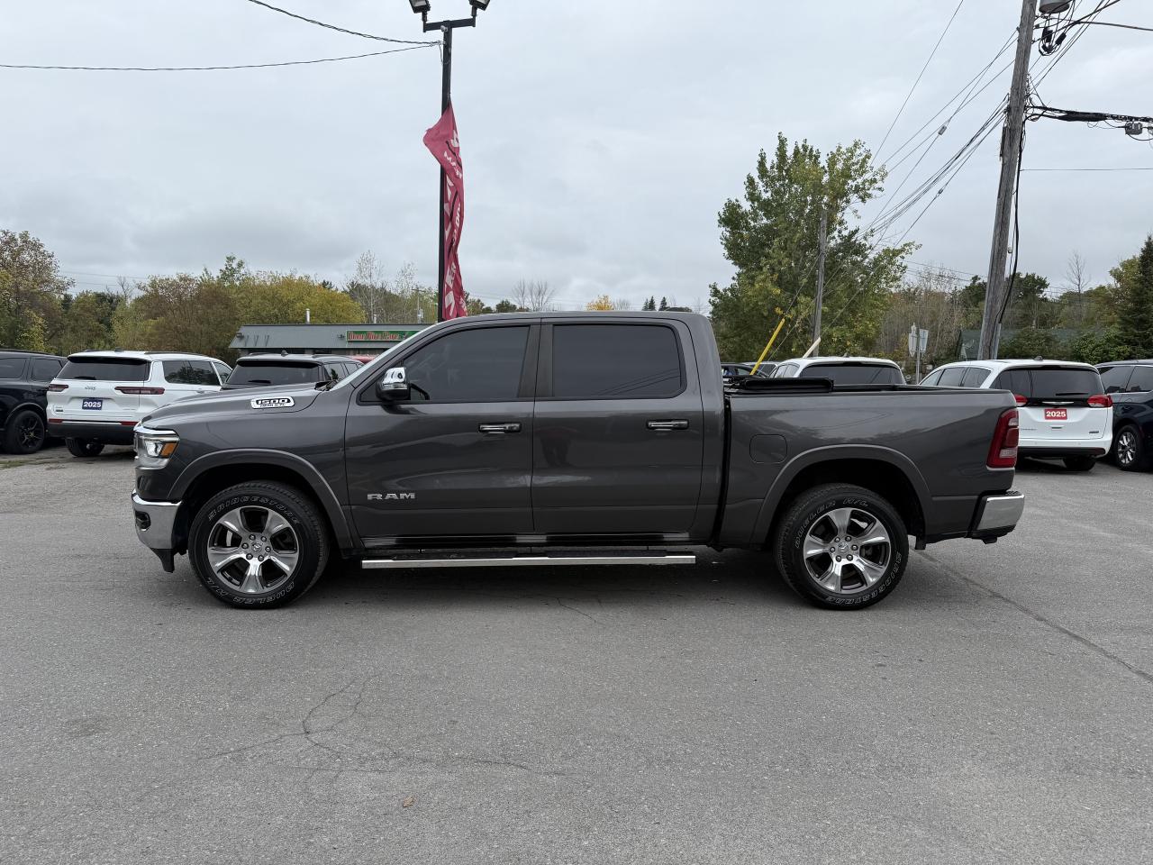 2022 RAM 1500 Laramie 4x4 Crew: Extended Warranty! - Go Low Zone Photo