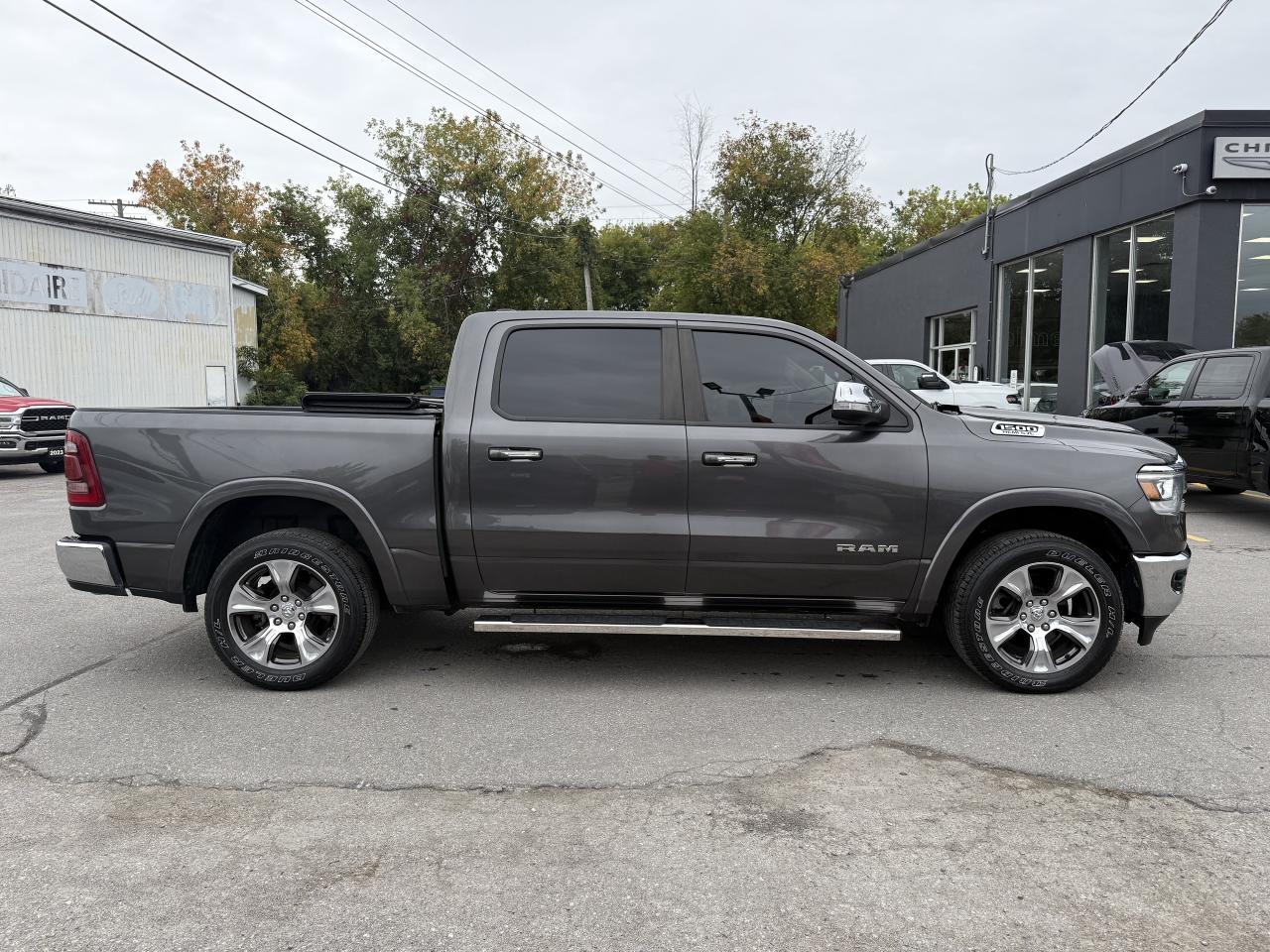 2022 RAM 1500 Laramie 4x4 Crew: Extended Warranty! - Go Low Zone Photo