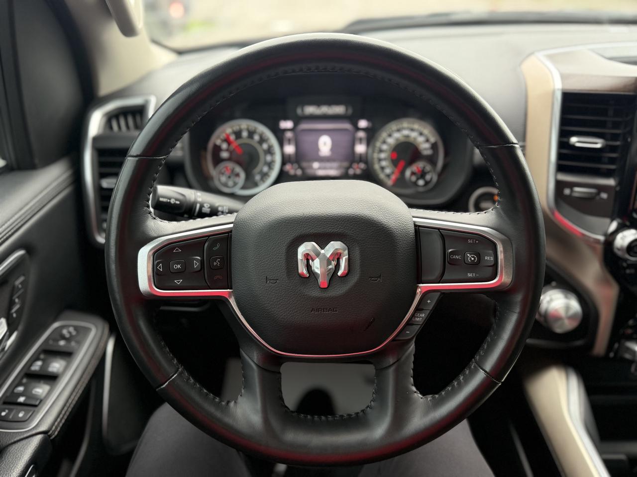 2022 RAM 1500 Laramie 4x4 Crew: Extended Warranty! - Go Low Zone Photo