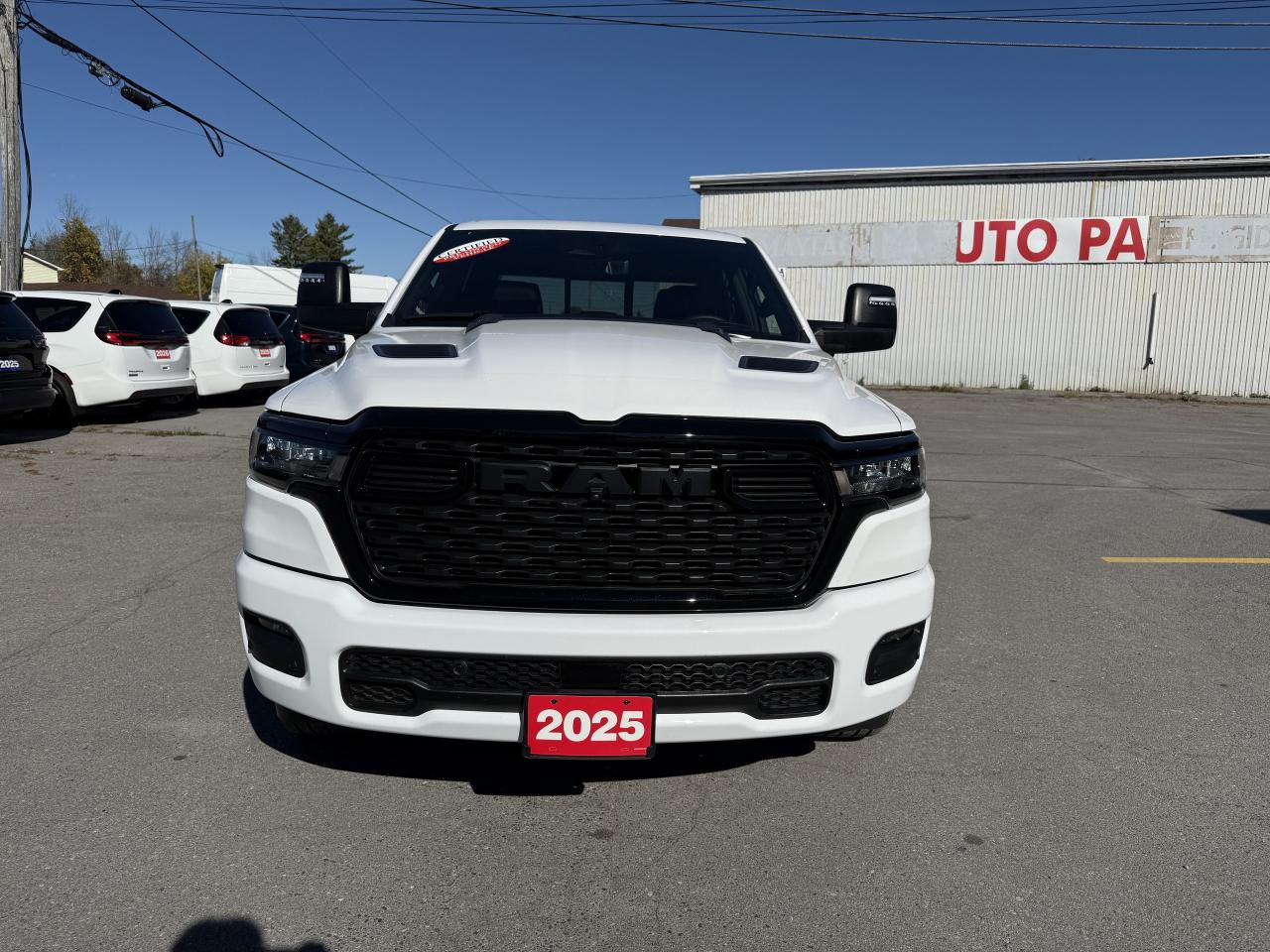 2025 RAM 1500 SPORT CREW GT- TOW GROUP- AIR RIDE-FLOOR SHIFT Photo