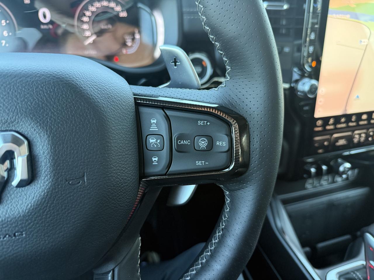 2025 RAM 1500 SPORT CREW GT- TOW GROUP- AIR RIDE-FLOOR SHIFT Photo