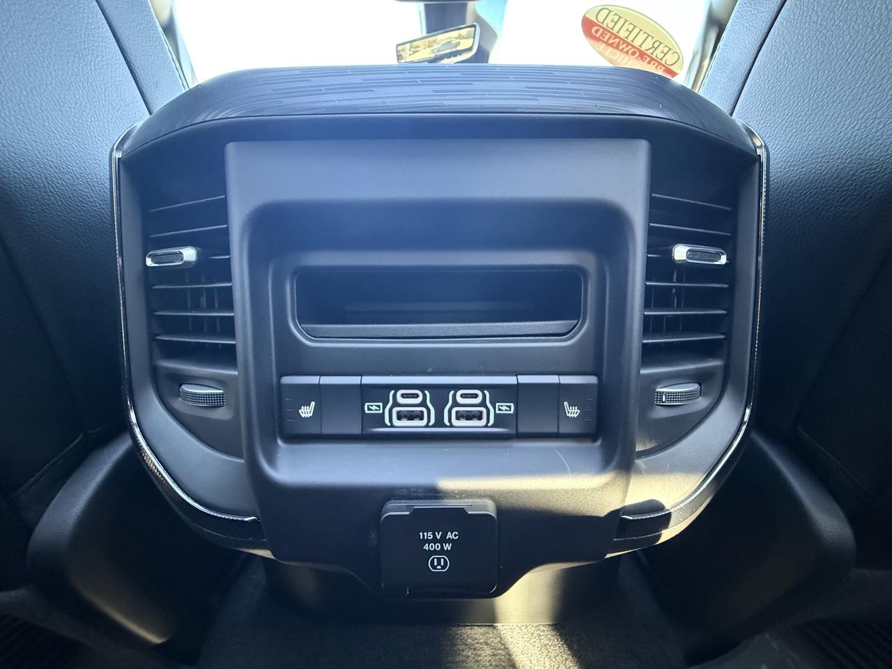 2025 RAM 1500 SPORT CREW GT- TOW GROUP- AIR RIDE-FLOOR SHIFT Photo