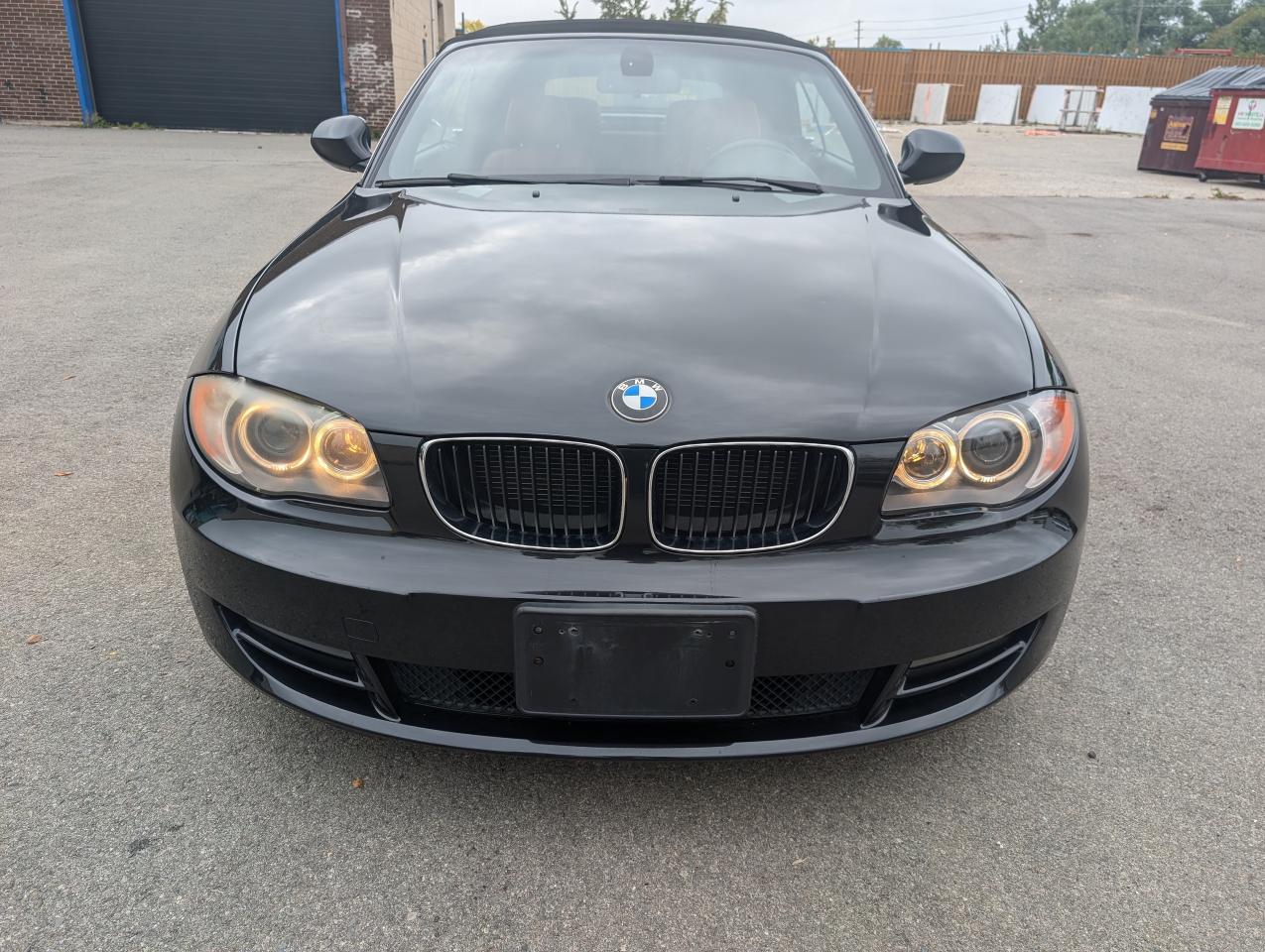 2010 BMW 1 Series SPORT PACKAGE 2dr Cabriolet 128i Photo