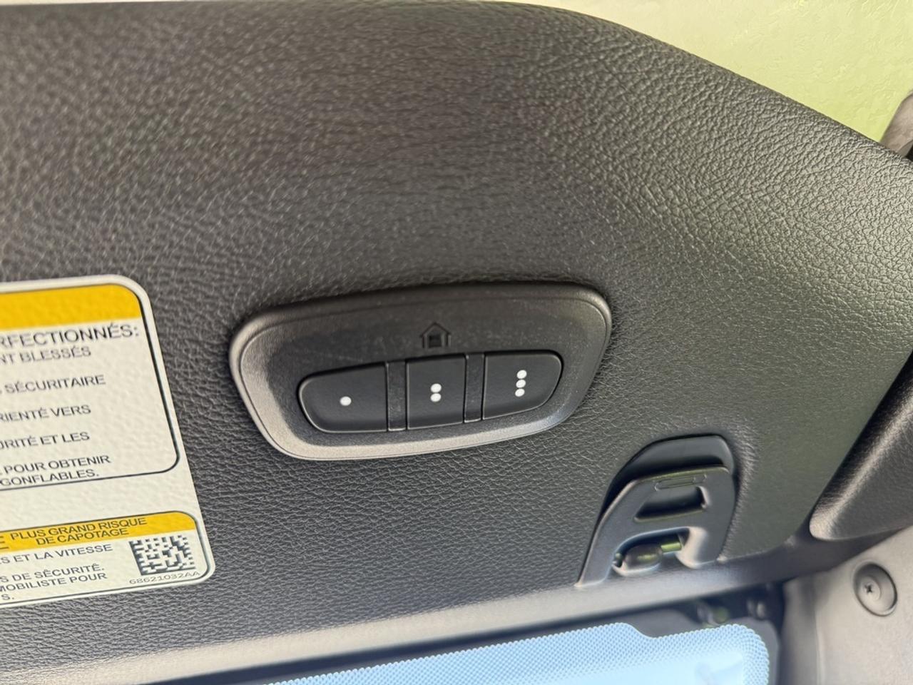 2025 Jeep Wrangler Willys 2 Door 4x4 - Demo!  Manual! Photo