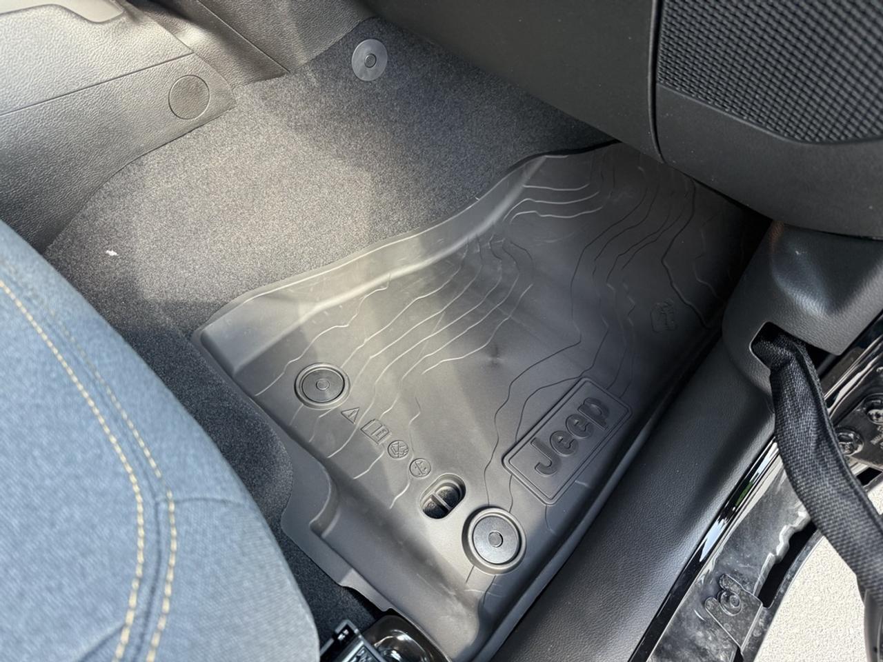 2025 Jeep Wrangler Willys 2 Door 4x4 - Demo!  Manual! Photo