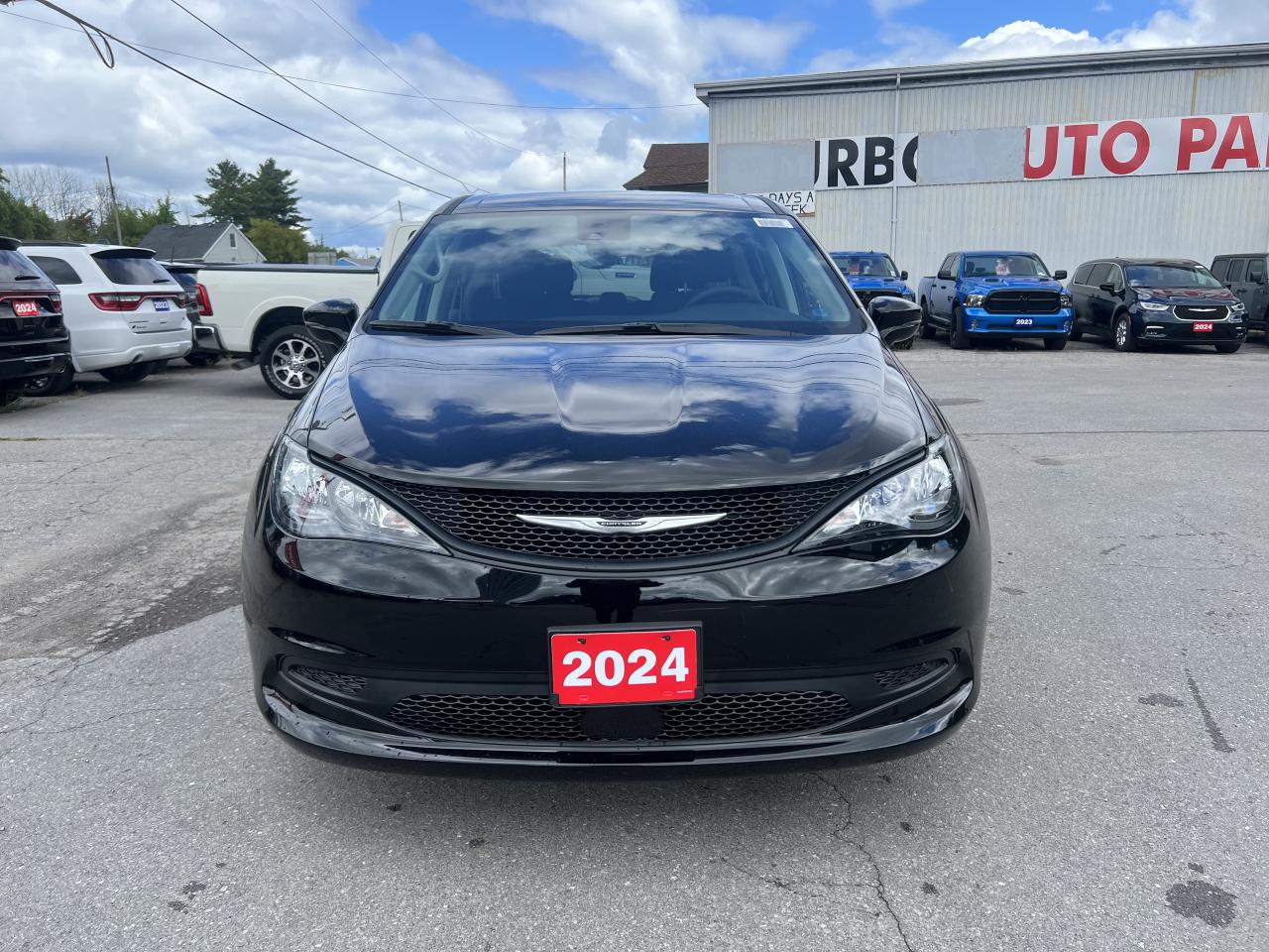 2024 Chrysler Grand Caravan SXT - Safety Tec Group - Navigation Photo