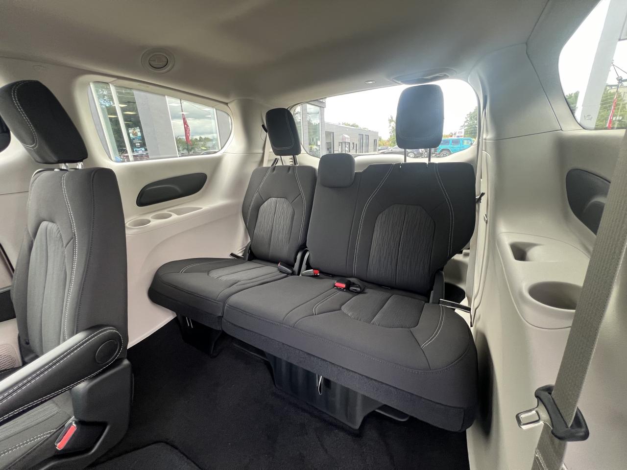 2024 Chrysler Grand Caravan SXT - Safety Tec Group - Navigation Photo