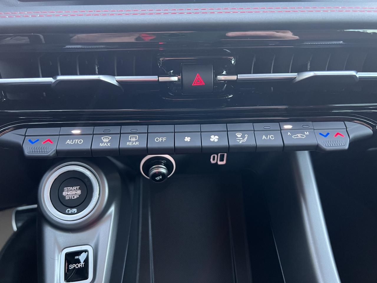 2024 Dodge Hornet PHEV R/T AWD  PHEV - TRACK PACK - BLACKTOP PACKAGE Photo