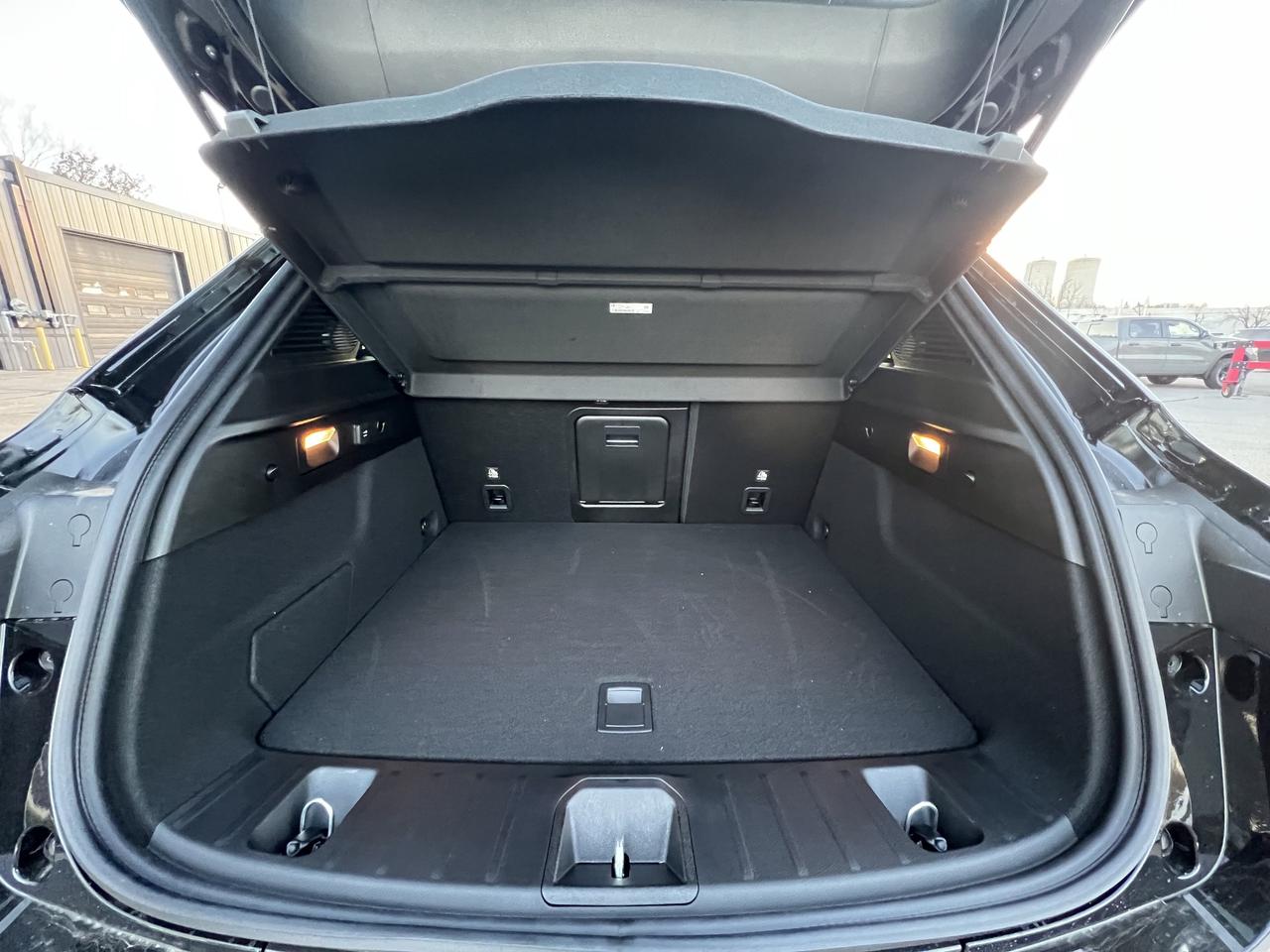 2024 Dodge Hornet PHEV R/T AWD  PHEV - TRACK PACK - BLACKTOP PACKAGE Photo