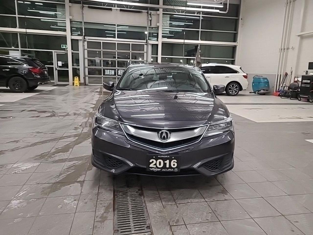 2016 Acura ILX 4dr Sdn Premium Pkg (Clean and Well Maintained!!) Photo